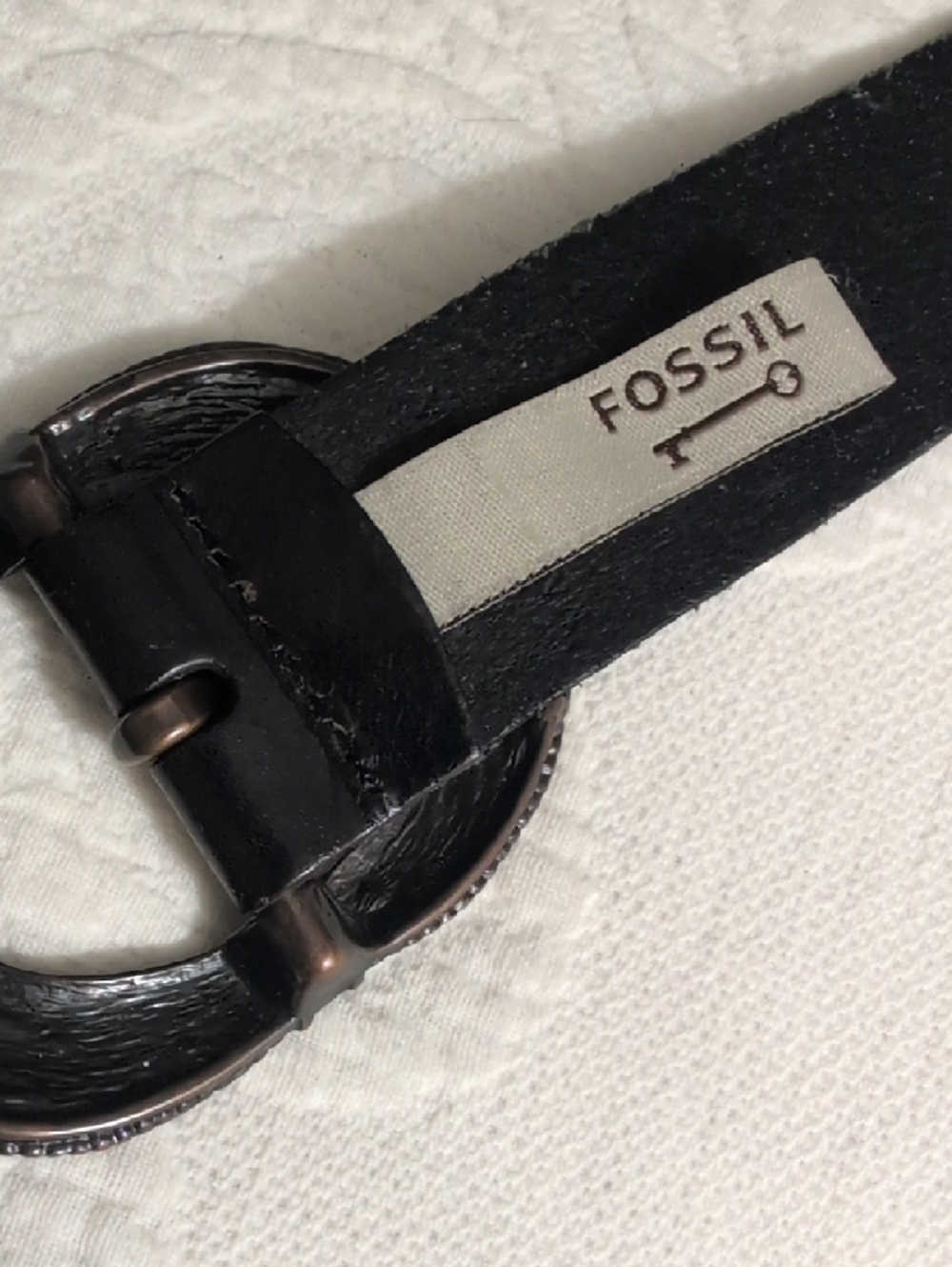 Fossil Black Leather Belt with Decorative Antique Silver Buckle - Picture 4 of 9